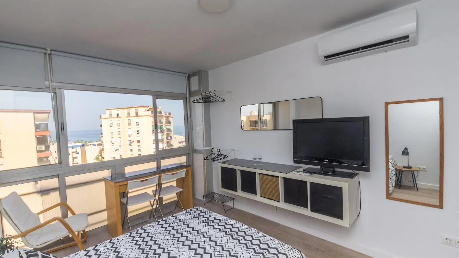 Sunstay Petit Studio Torremolinos Apartament